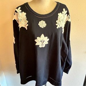 Victoria Beckham for target navy top w/ lace details sz 3X good condition